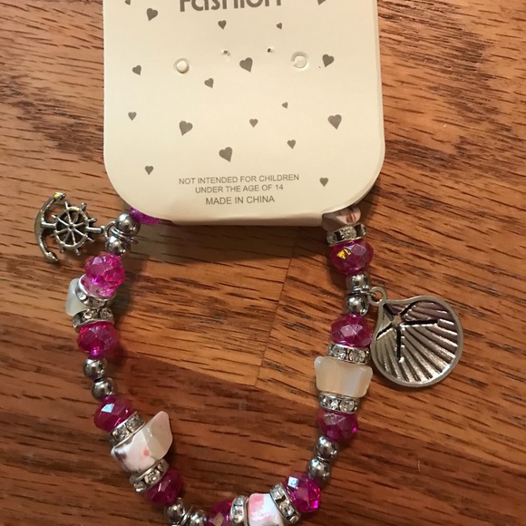 🏝NWT Summer Stretchy Seashell Bracelet (Pink)🏝 - Picture 7 of 13